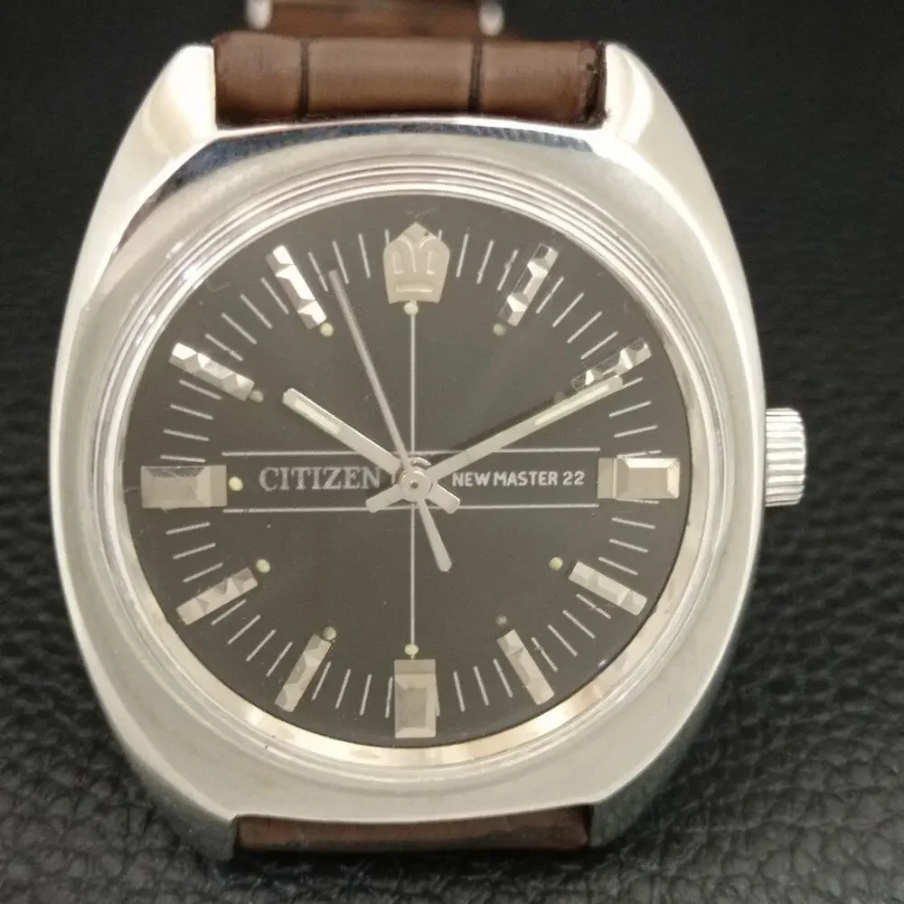 Vintage 1986 Citizen Manual Wound Mens Silver Watch & Silver Accents